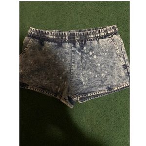 Denim shorts💕